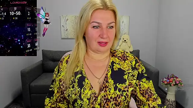 Snapshot of Lili_Crossi chatting on 10-13-25, 05:53 Lili Crossi online show from 10-13-25, 05:53