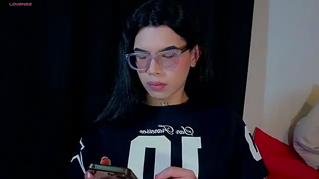 Samantha Rusell online show from 07-19-26, 11:01