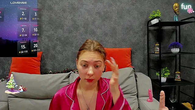 Snapshot of Miss_you_kiss chatting on 01-09-26, 01:01 Miss you kiss online show from 01-09-26, 01:01