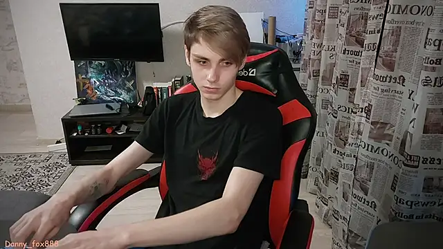 Danny-fox888 online show from 01-09-25, 04:39