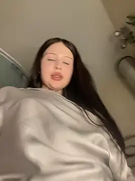 kate8ketee8 online show from 02-26-25, 07:21