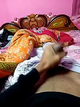 Snapshot of riyajfuckboy chatting on 01-04-25, 06:51 riyajfuckboy online show from 01-04-25, 06:51