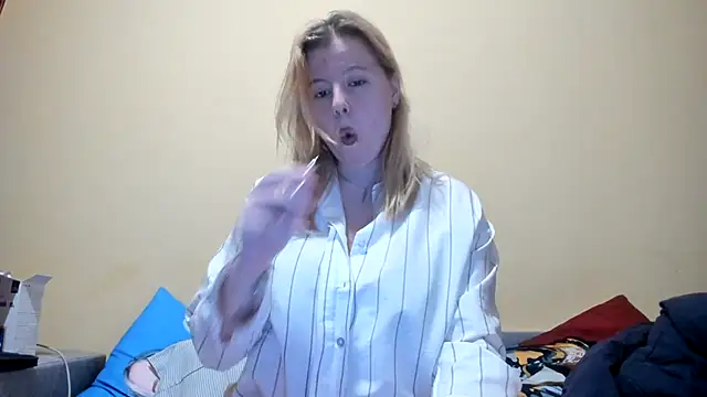 LillyDepp online show from 11-21-25, 04:39