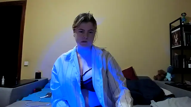 LillyDepp online show from 02-13-26, 05:02