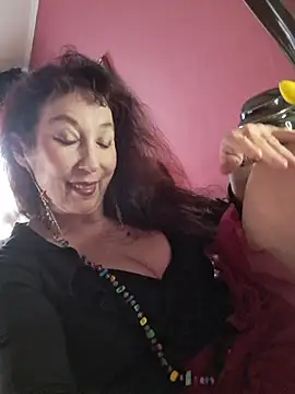 GypsyEsmeralda online show from 03-26-26, 07:06