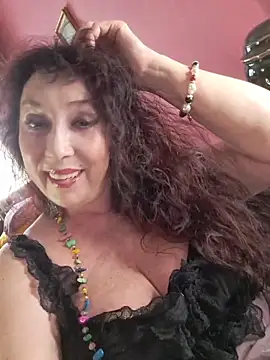 GypsyEsmeralda online show from 05-20-26, 06:10