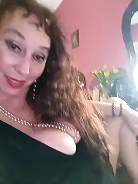 Snapshot of GypsyEsmeralda chatting on 03-16-25, 06:01 GypsyEsmeralda online show from 03-16-25, 06:01