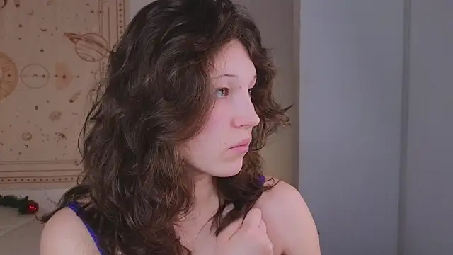 cherry lea online show from 12-16-25, 06:01