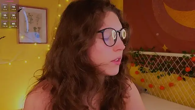 cherry lea online show from 10-30-25, 04:48