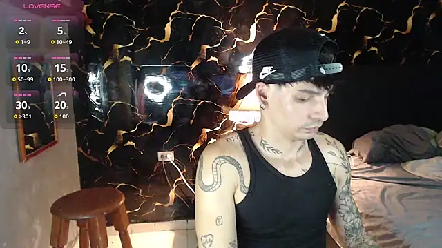 Apolo Hidalgo01 online show from 11-13-25, 02:04