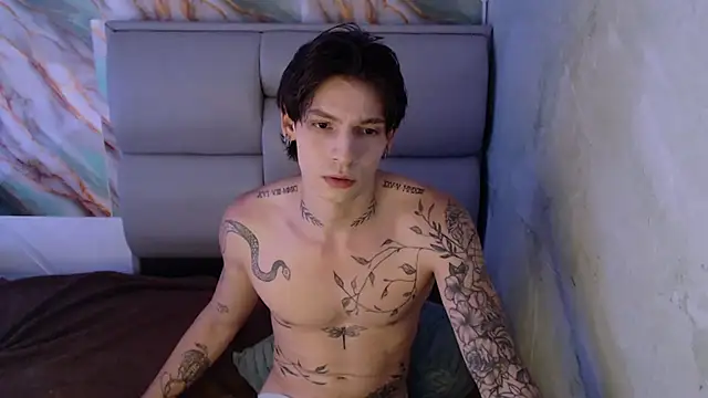 Apolo Hidalgo01 online show from 09-25-25, 06:47