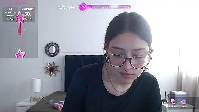 Snapshot of zoe_sweet5 chatting on 02-27-25, 08:20 zoe sweet5 online show from 02-27-25, 08:20