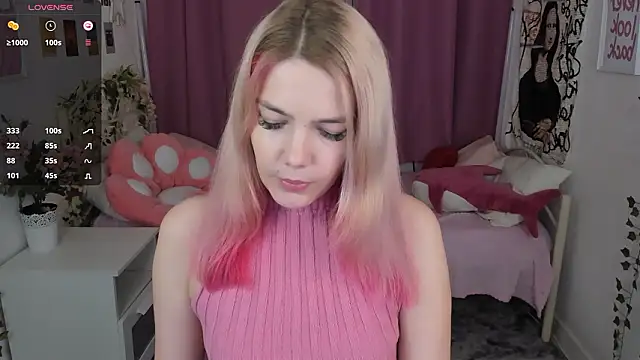 Snapshot of sweetty_ashley chatting on 03-16-26, 06:43 sweetty ashley online show from 03-16-26, 06:43