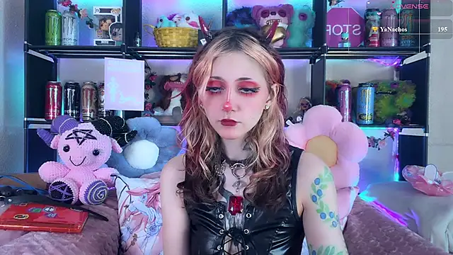 Snapshot of _Devill_Baby chatting on 06-08-26, 01:28 Devill Baby online show from 06-08-26, 01:28