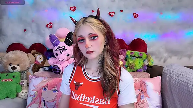 Snapshot of _Devill_Baby chatting on 04-22-26, 06:47 Devill Baby online show from 04-22-26, 06:47