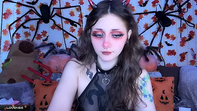  Devill Baby online show from 11-15-25, 06:28