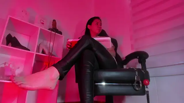 charlotte joliedart online show from 02-03-26, 10:15