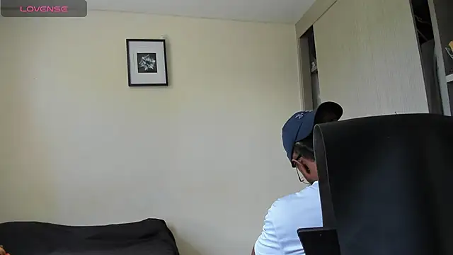 AdonisKnight online show from 09-15-25, 03:34