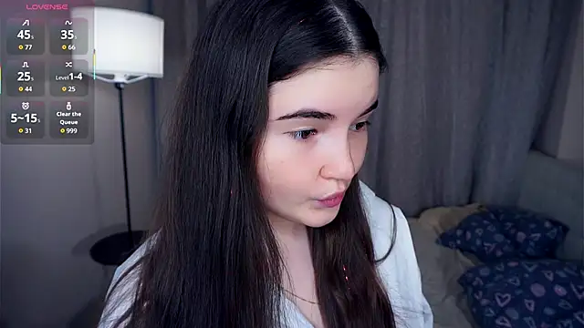 CathrynDail online show from 11-28-25, 06:13