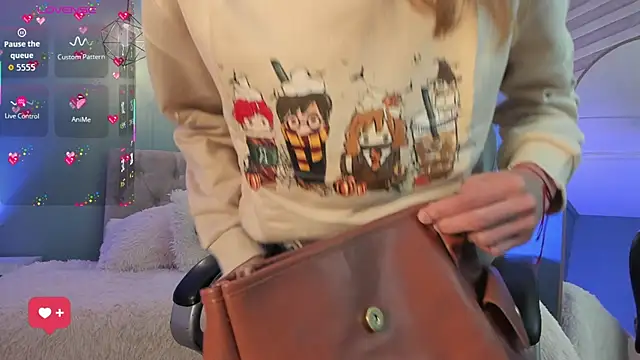 Snapshot of Nora_Vennucci chatting on 02-20-26, 07:38 Nora Vennucci online show from 02-20-26, 07:38