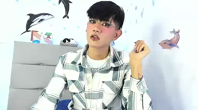 andrew uwu  online show from 12-07-24, 01:08