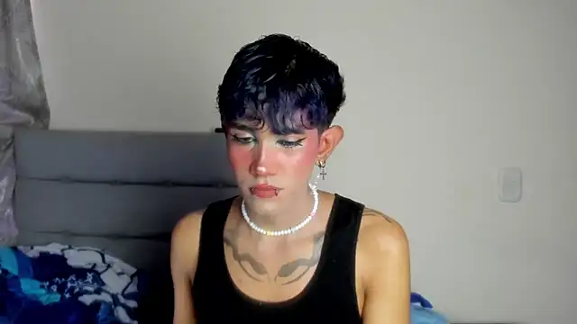 andrew uwu  online show from 12-21-25, 08:42