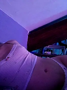 Snapshot of trannyfrench422 chatting on 09-11-25, 11:27 trannyfrench422 online show from 09-11-25, 11:27