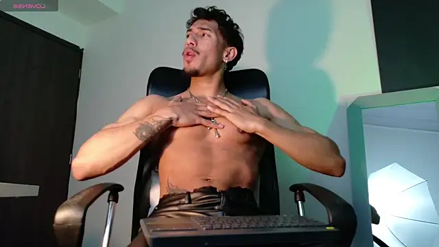 rafael stone online show from 12-16-25, 04:39