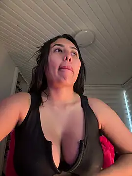 Snapshot of Anily_Lovely chatting on 04-26-26, 06:49 Anily Lovely online show from 04-26-26, 06:49