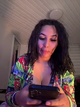 Snapshot of Anily_Lovely chatting on 05-05-26, 12:13 Anily Lovely online show from 05-05-26, 12:13