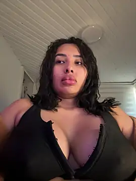 Snapshot of Anily_Lovely chatting on 05-03-26, 08:56 Anily Lovely online show from 05-03-26, 08:56