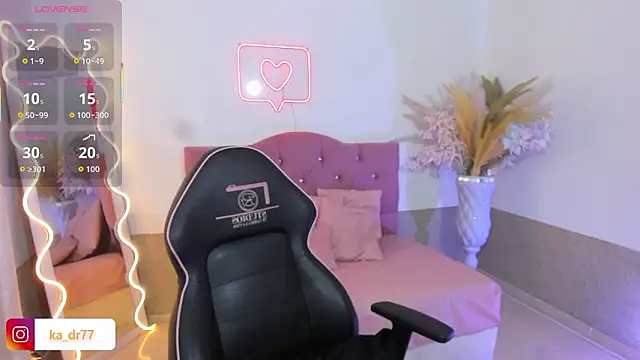 kendra tay online show from 02-24-26, 03:18