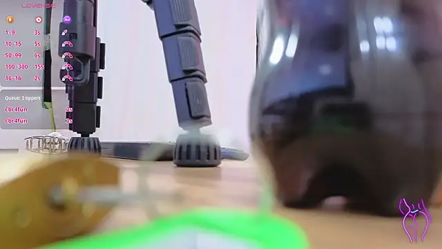 kendra tay online show from 03-08-26, 03:43