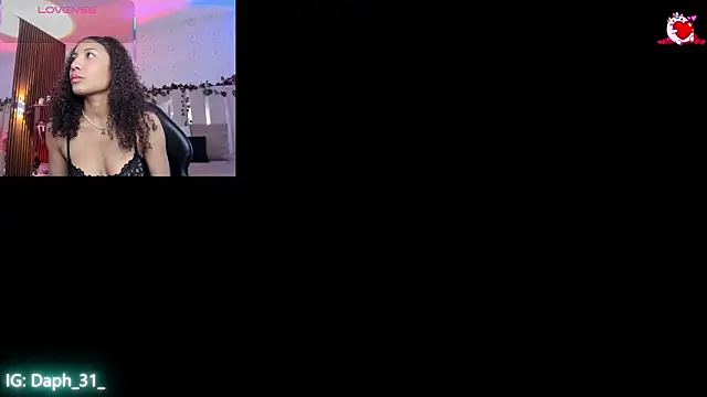 Daphnne tay online show from 02-22-26, 03:42