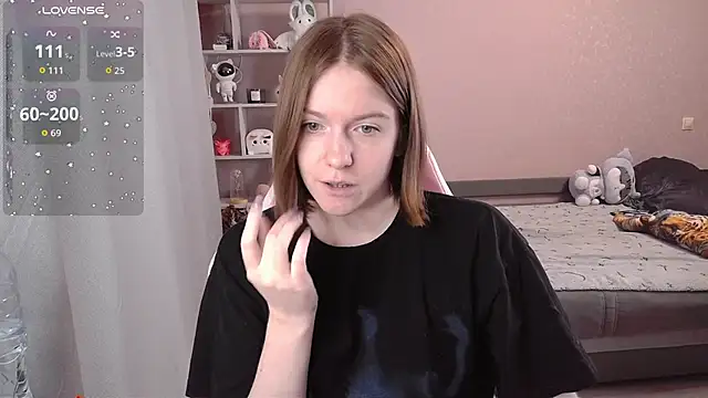 CassieJuice69 online show from 10-28-25, 09:03