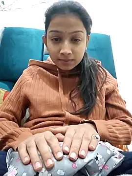 Snapshot of Aleena_Rai chatting on 12-14-24, 01:38 Aleena Rai online show from 12-14-24, 01:38