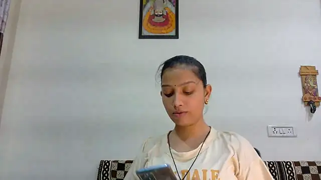 Snapshot of Aleena_Rai chatting on 10-03-25, 06:09 Aleena Rai online show from 10-03-25, 06:09