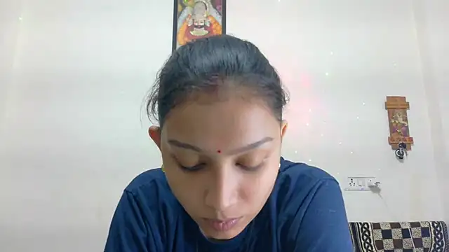 Snapshot of Aleena_Rai chatting on 10-01-25, 06:34 Aleena Rai online show from 10-01-25, 06:34