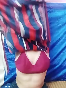 Cute-Simmi online show from 02-02-25, 07:09