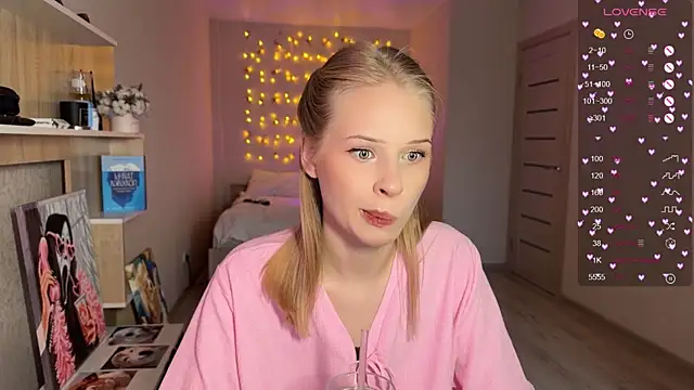 lisa barbie online show from 12-22-25, 11:21