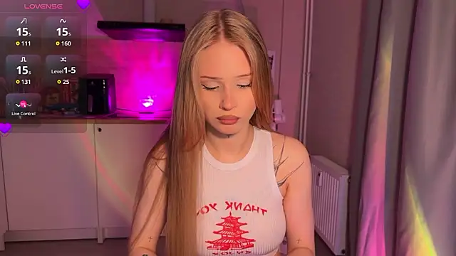 lisa barbie online show from 02-28-26, 07:46