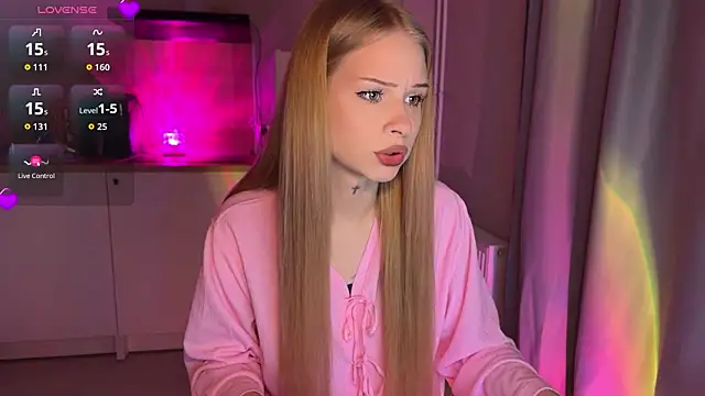 lisa barbie online show from 03-03-26, 07:32