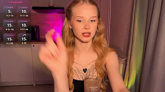 lisa barbie online show from 02-23-26, 07:36