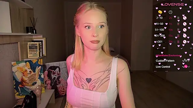 lisa barbie online show from 10-11-25, 06:20