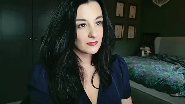 flatwhite0 online show from 12-18-25, 12:09