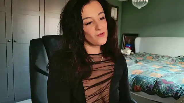 flatwhite0 online show from 11-03-25, 11:03