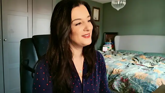 Snapshot of flatwhite0 chatting on 02-17-26, 10:34 flatwhite0 online show from 02-17-26, 10:34