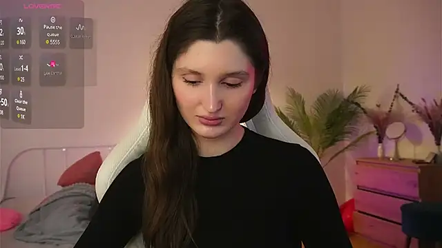 Snapshot of tender_babyy chatting on 03-11-25, 11:12 tender babyy online show from 03-11-25, 11:12