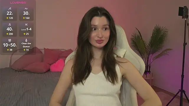 Snapshot of tender_babyy chatting on 02-19-25, 08:12 tender babyy online show from 02-19-25, 08:12