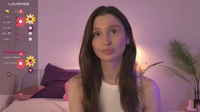 Snapshot of tender_babyy chatting on 09-19-25, 01:04 tender babyy online show from 09-19-25, 01:04